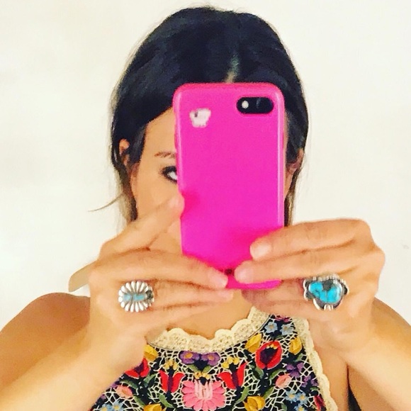 Inspiring your complete fashion makeover! Your personal Baltimore stylist! 😁 - Picture 5 of 16